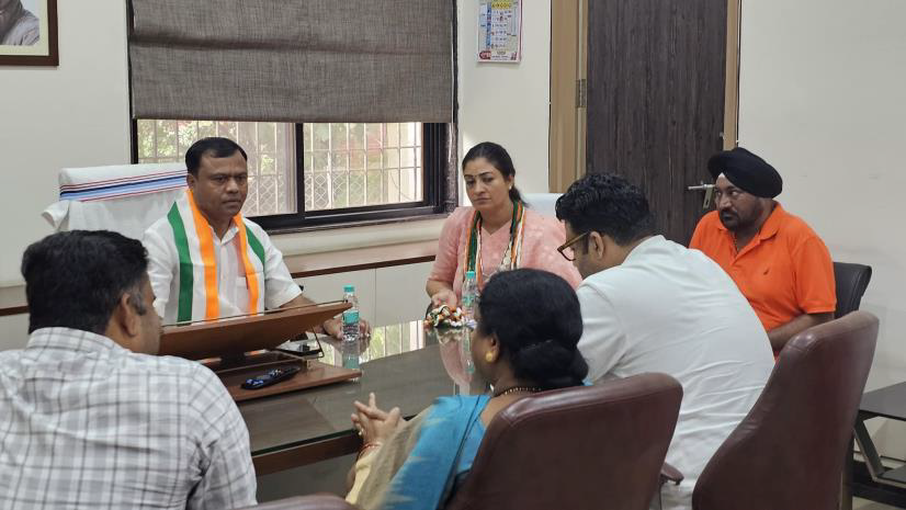 During her Chhattisgarh tour, AIMC President Ms. Alka Lamba ji met Chhattisgarh PCC President Shri Deepak Baij ji